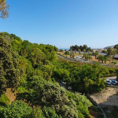 Villa Laetitia - Appt De Charme Avec Parking - Nice Nord Eksteriør billede