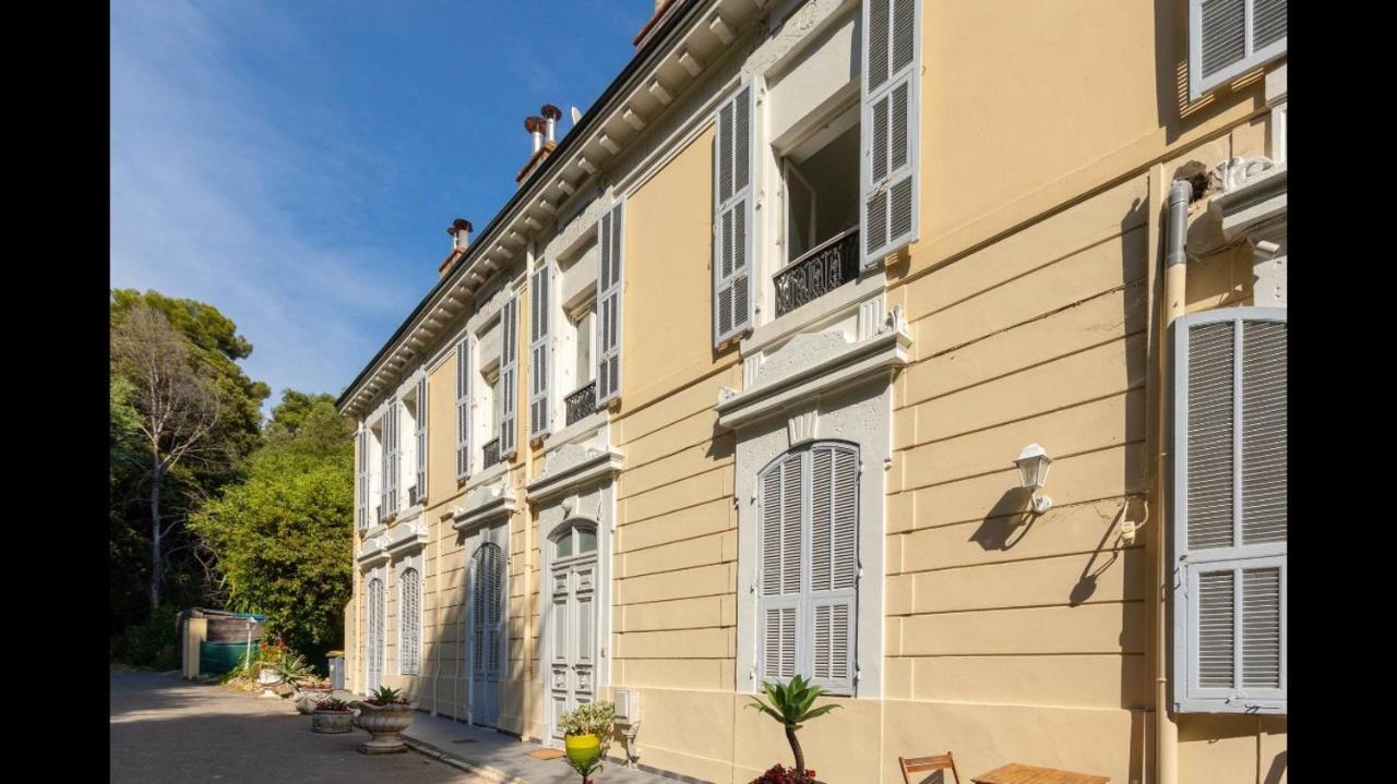 Villa Laetitia - Appt De Charme Avec Parking - Nice Nord Eksteriør billede