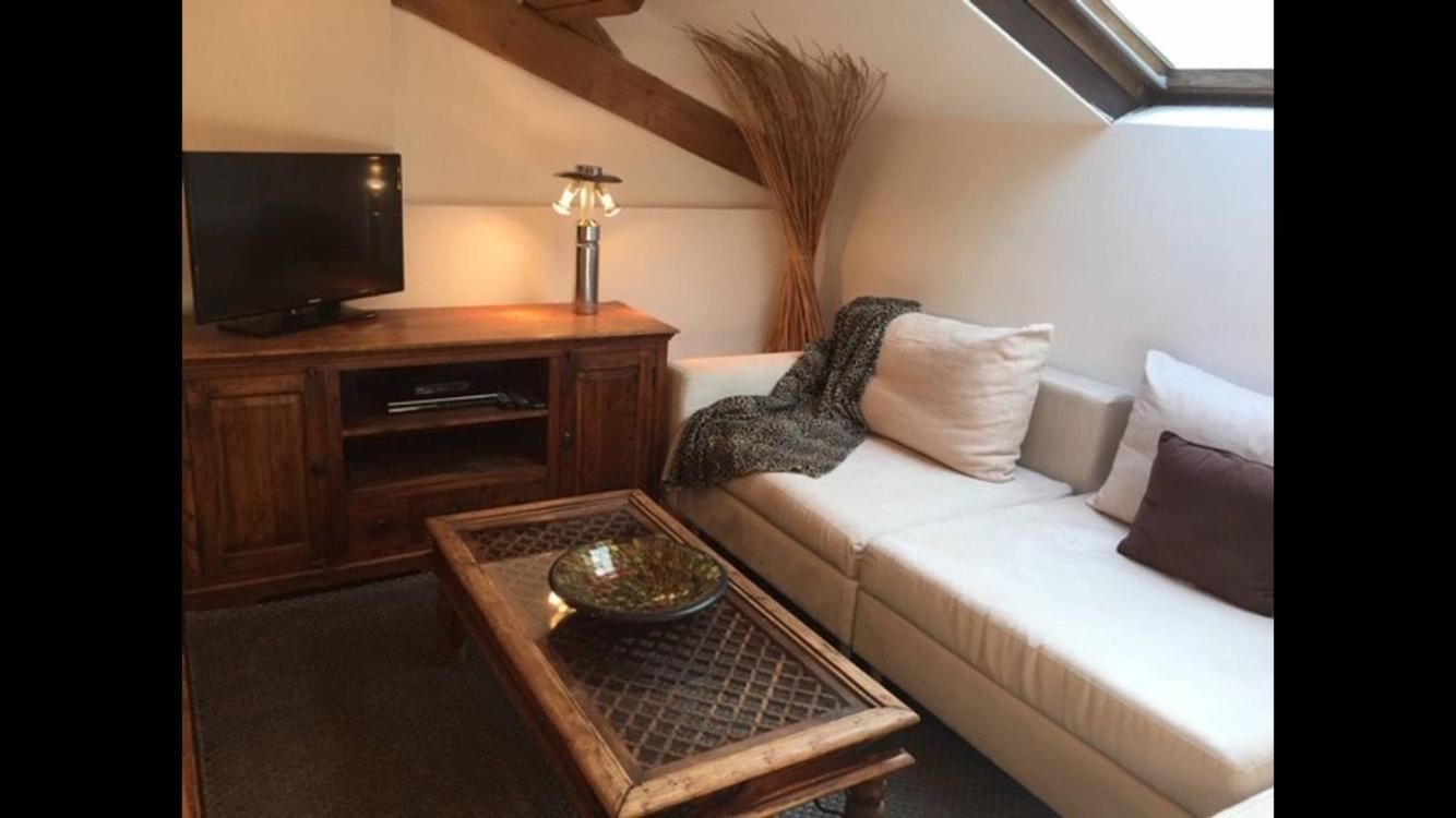 Villa Laetitia - Appt De Charme Avec Parking - Nice Nord Eksteriør billede